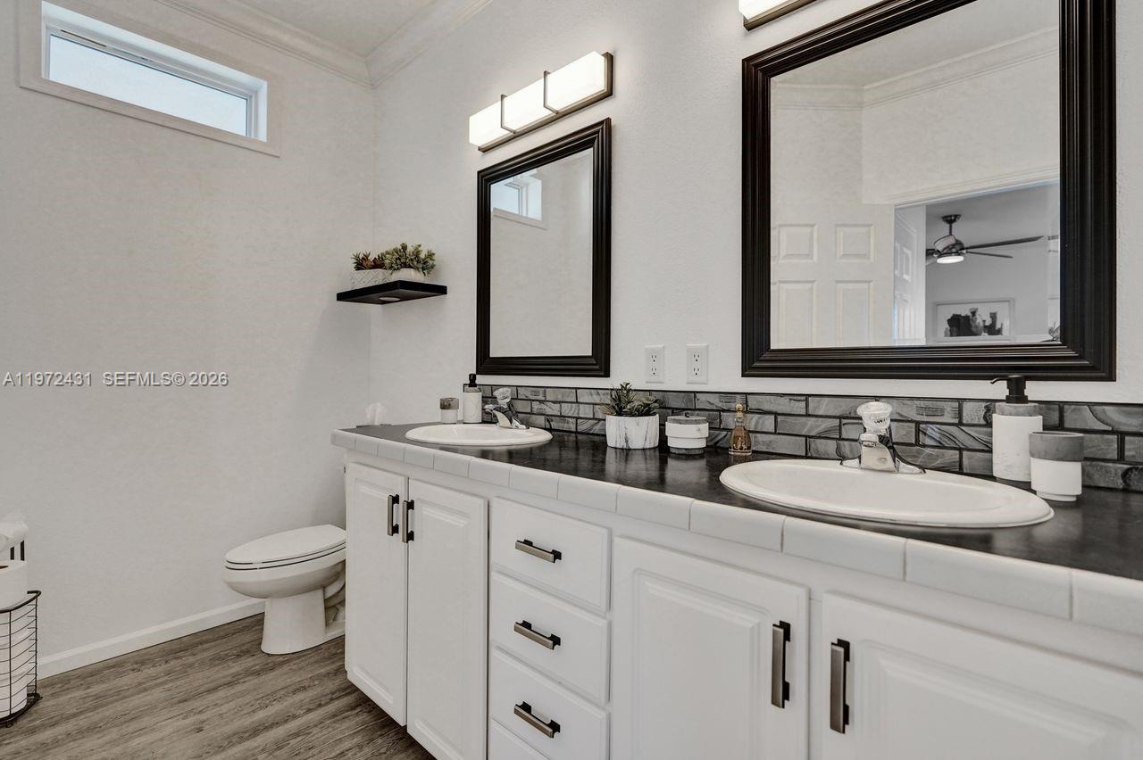 NORTHERN PINES MOBILE HOM - Residential