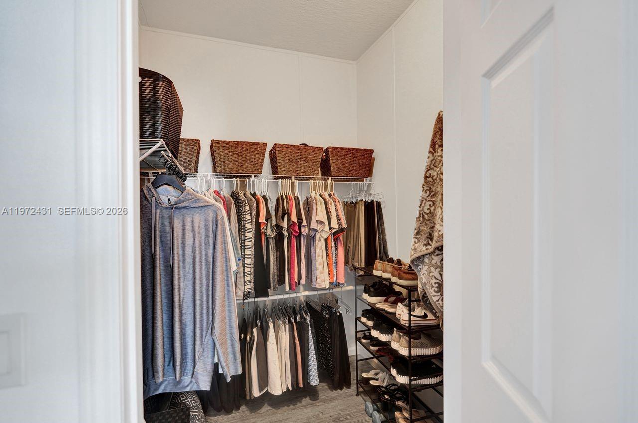 NORTHERN PINES MOBILE HOM - Residential