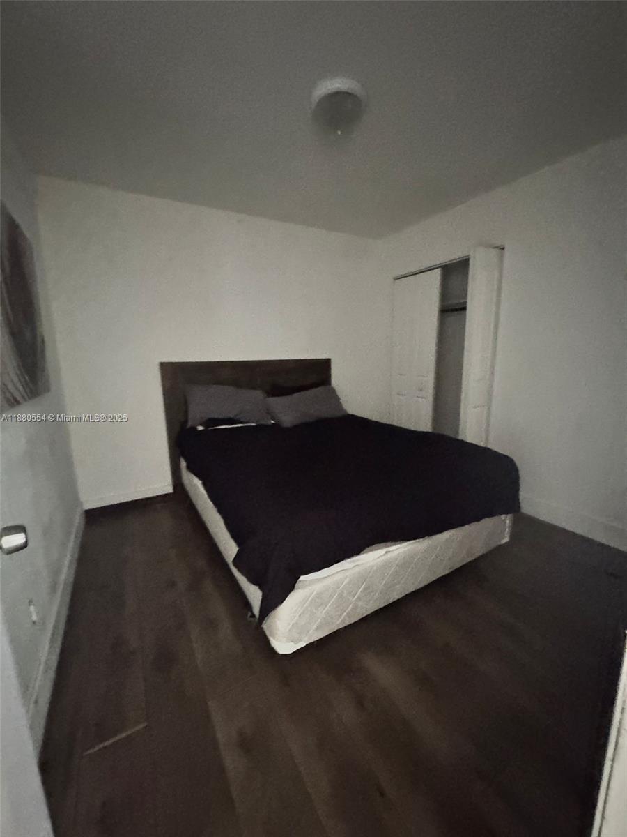 SMALLWOOD MANOR - Residential Lease