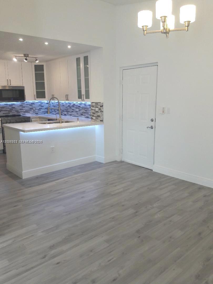 ENCLAVE AT DORAL CONDO NO - Residential