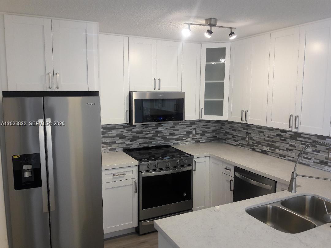 ENCLAVE AT DORAL CONDO NO - Residential