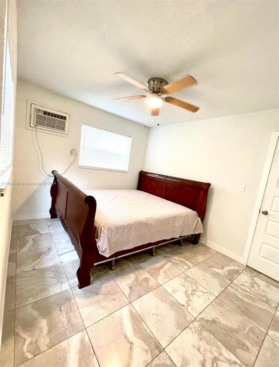 EDGEWOOD SUB - Residential Lease