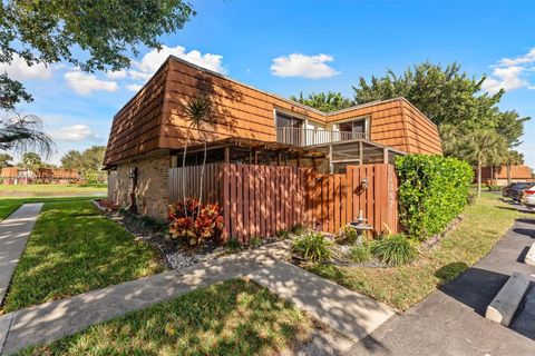 Photo of 11867 SW 13th Ct #11867, Davie, FL 33325 (MLS # A11931701)