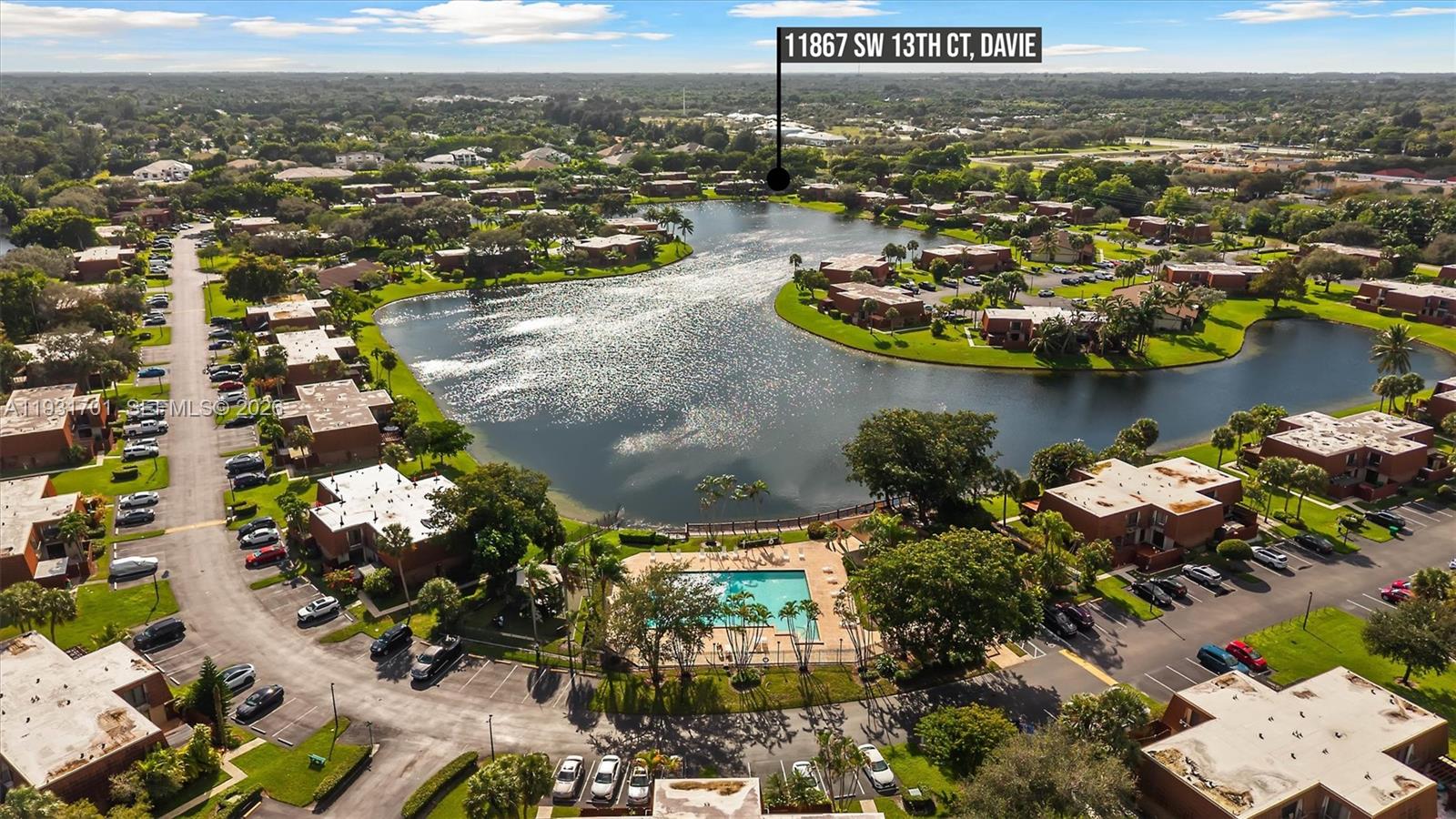 C H E ACRES - Residential