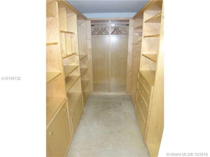 THE CLUB AT BRICKELL BAY - Residential Lease