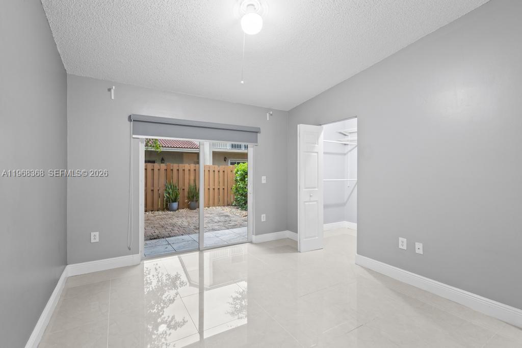 FOUNTAIN PK VILLAGE HOMES - Residential Lease