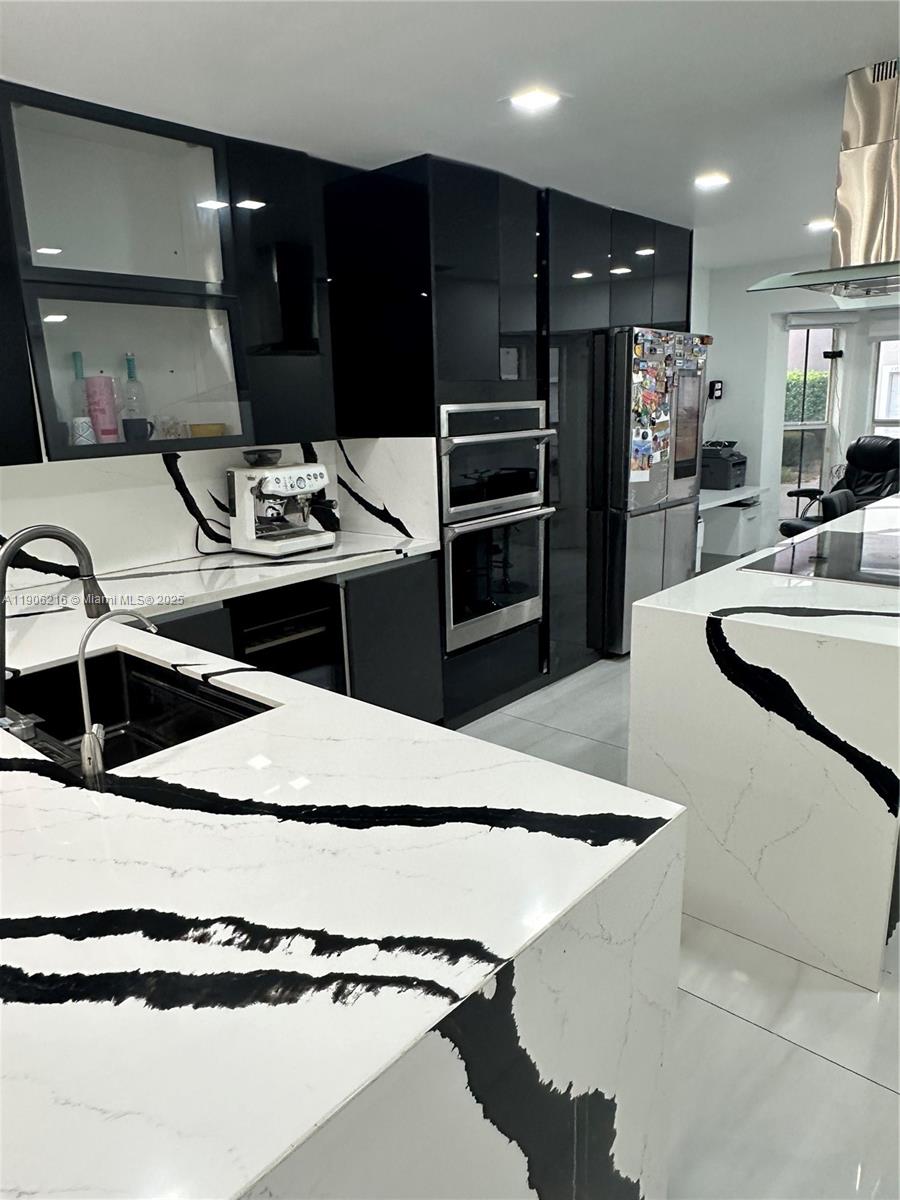 WEST LAKE VILLAGE PLAT - Residential