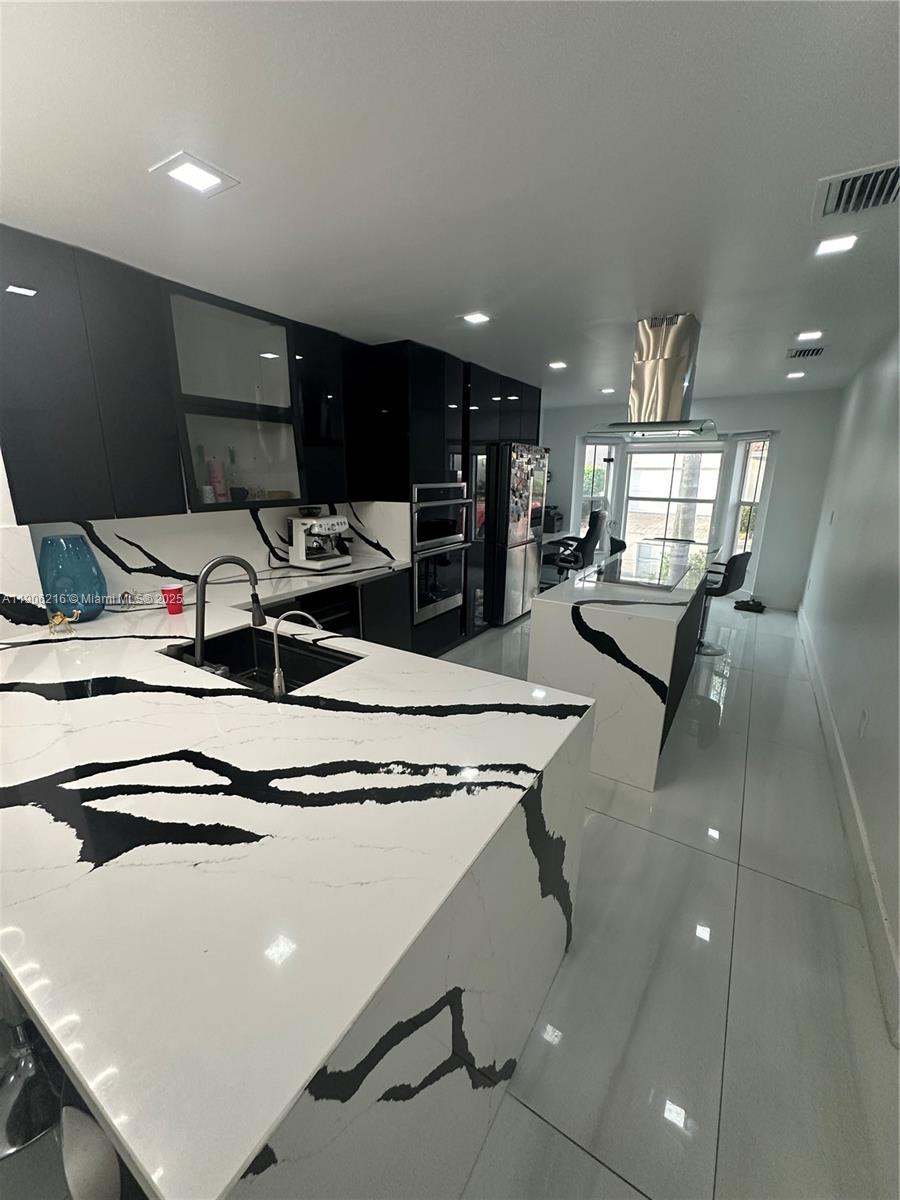 WEST LAKE VILLAGE PLAT - Residential