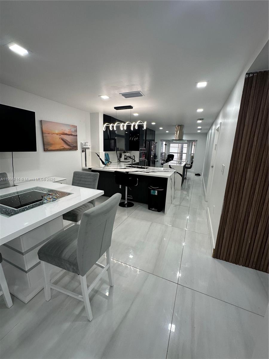 WEST LAKE VILLAGE PLAT - Residential