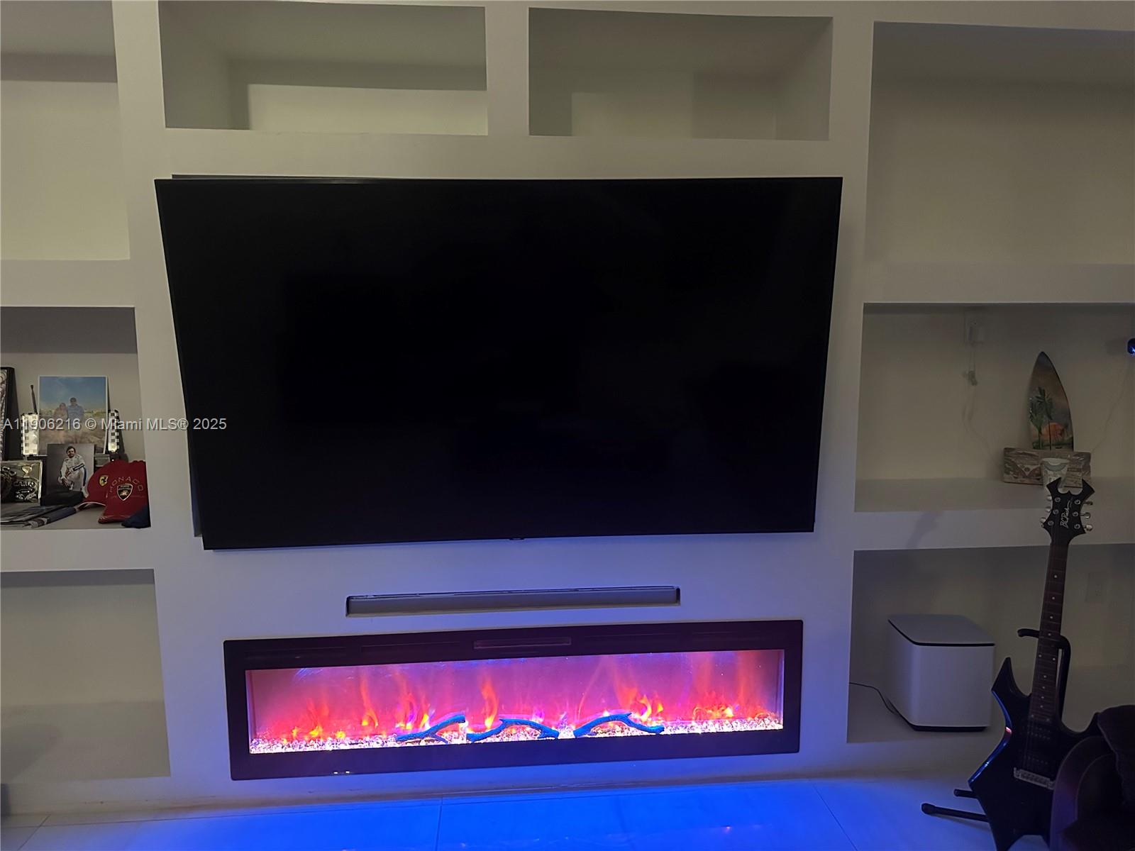 WEST LAKE VILLAGE PLAT - Residential