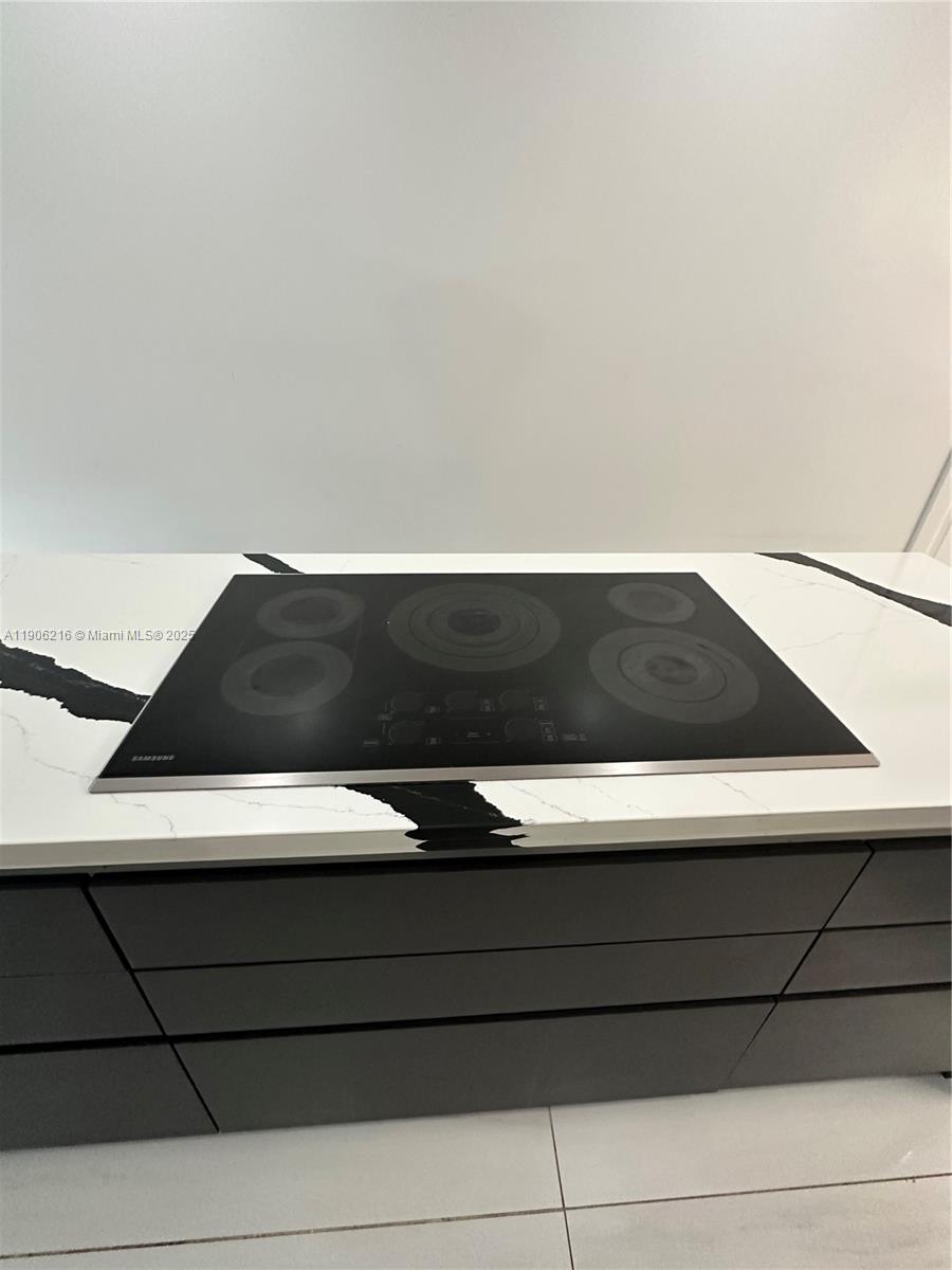 WEST LAKE VILLAGE PLAT - Residential