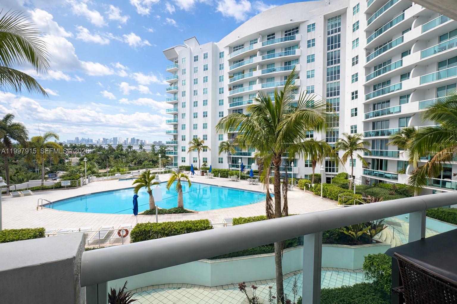 7900 Harbor Island Dr 706