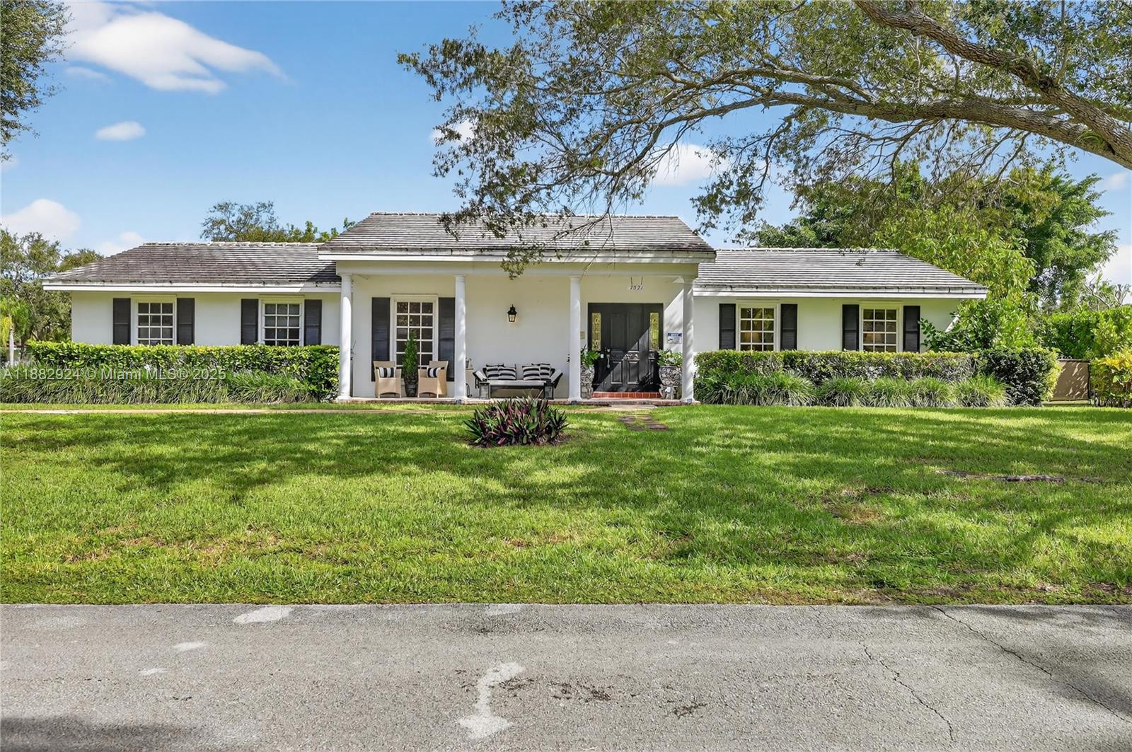 Welcome to experience Palmetto Bay at its finest. This colonial style 4/3 home is ready for its new owners . With fully renovated kitchen , with double oven, granite counter tops, stainless steel appliances and hardwood floor. The elegant dining room with gorgeous wallpaper over looking at the large covered terrace overlooking the updated pool and lavish landscaped fenced garden .
Master bathroom with double sink walking closet , jacuzzi tub and bidet integrated toilet .
Plenty of closet space throughout the home .
Large tiled porcelain flooring . New 5ton ac unit , 2 1/5 car garage . This corner home is move in ready and if needed to expand , the choices are endless with its large corner lot . The quiet street for families to enjoy , the A rated schools its a win win !!