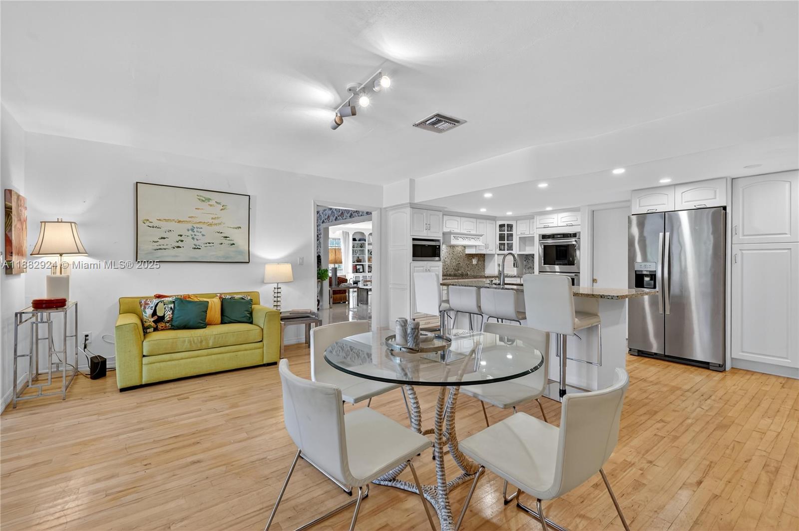OLD CUTLER SOUTH SEC 2 - Residential
