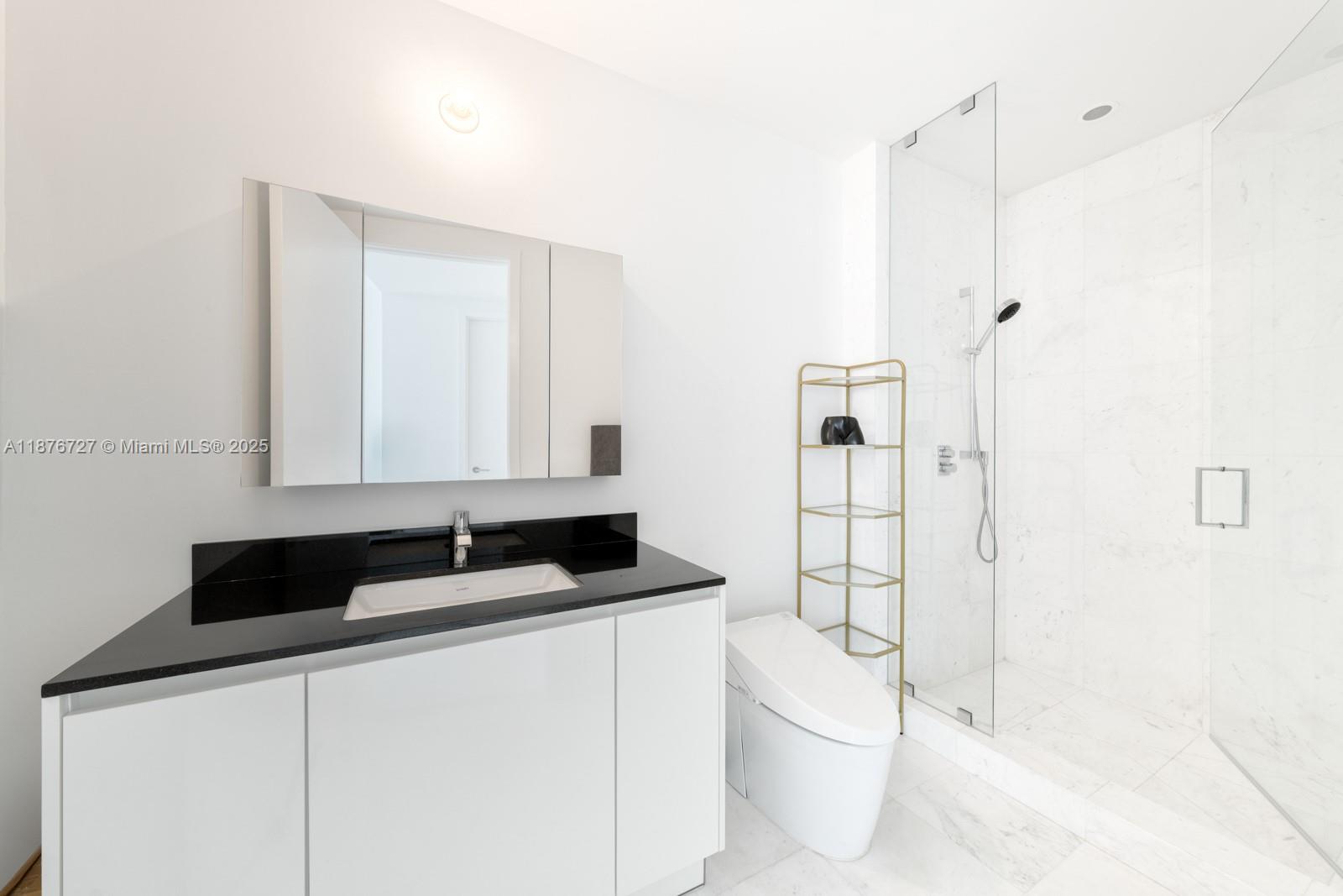 18555 COLLINS AVENUE COND - Residential Lease