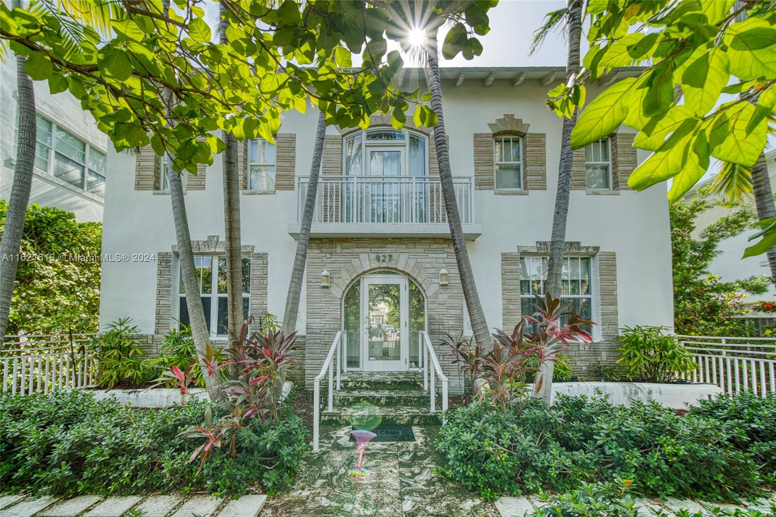 Bright and beautiful two-story townhome in the heart of South Beach. This 2-bedroom, 1.5-bathroom corner unit offers abundant natural light and privacy. The home boasts contemporary bathroom fixtures, Italian-style kitchen cabinets, quartz countertops, and stainless steel appliances. Enjoy the convenience of a washer/dryer in the unit and the security of impact-resistant doors and windows. Completely refinished wood floors upstairs and downstairs. This condo in a prime location is within walking distance to the beach, Lincoln Road, and Ocean Drive. Providing easy access to shopping, dining, and entertainment. Street parking is available for residents. Property comes rented and furnished.