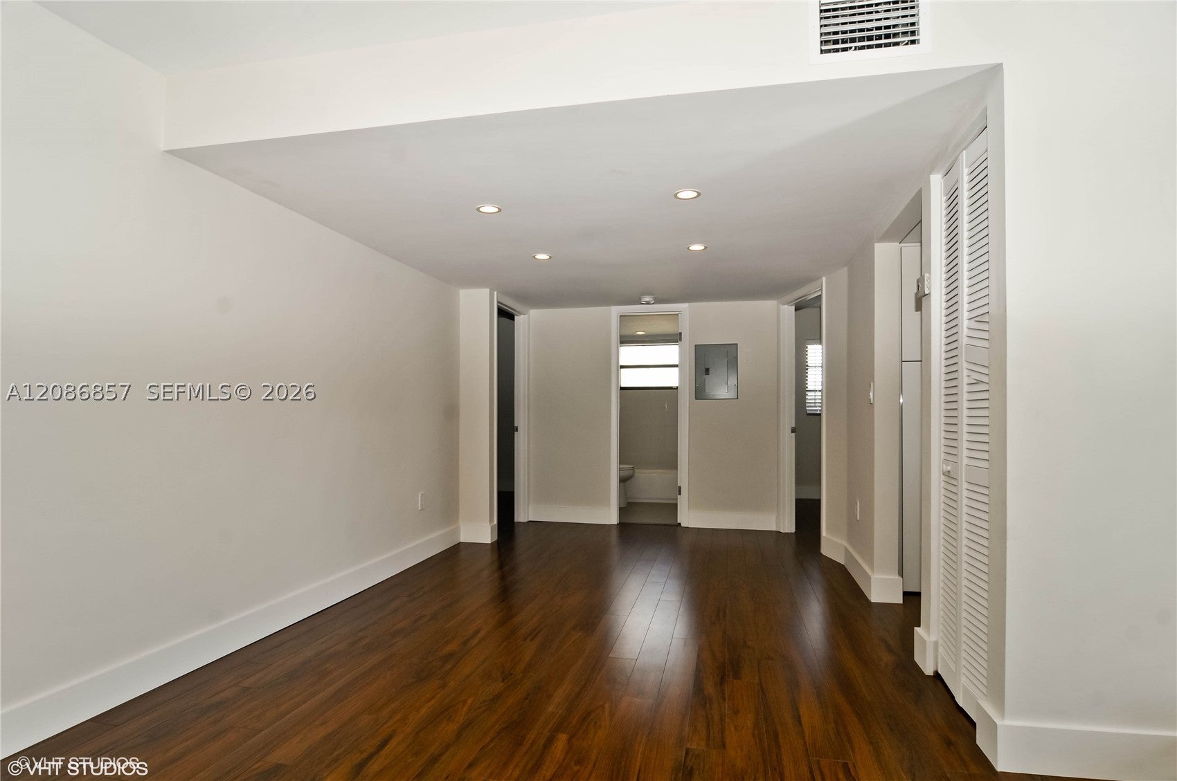 1617 Jefferson Ave 404