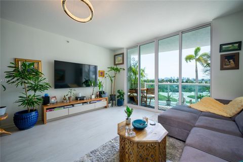 7900 Harbor Island Dr 611 North Bay Village FL 33141