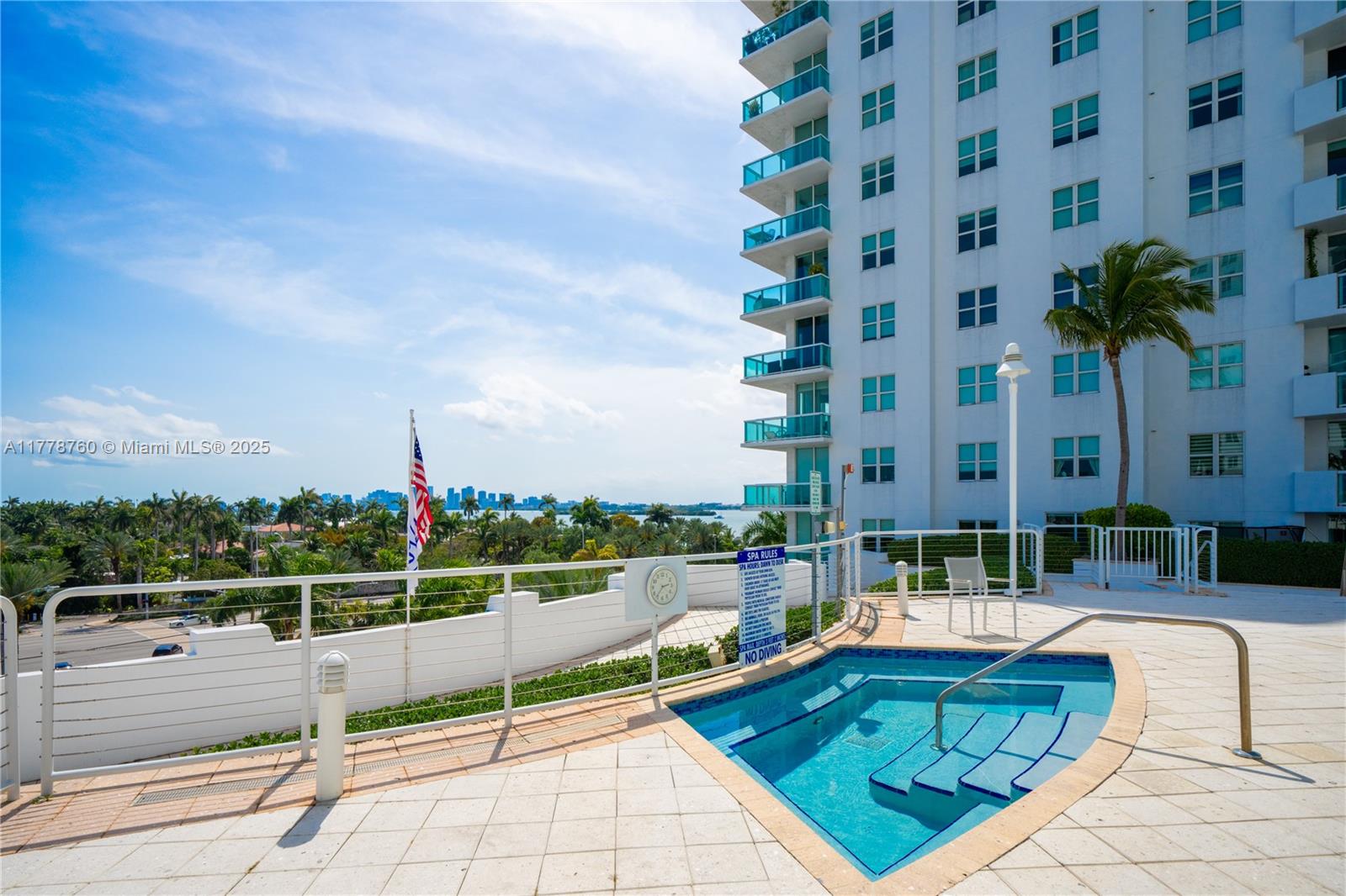 360 CONDO A - Residential