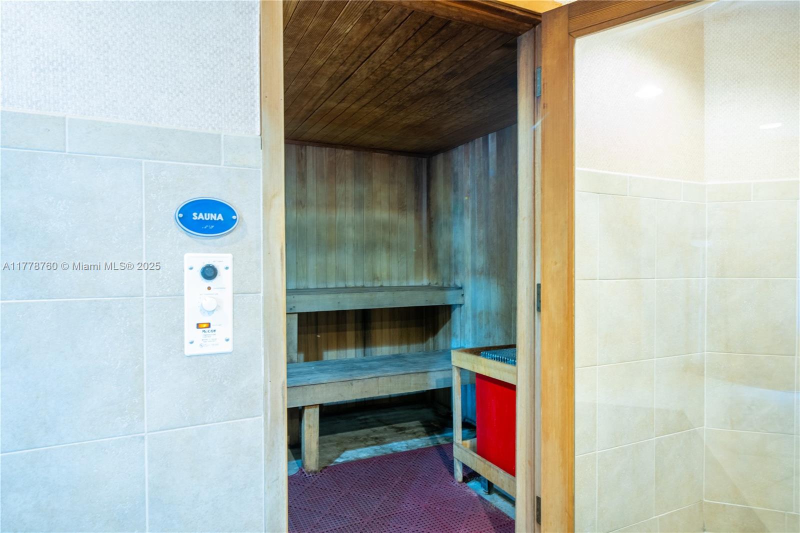 360 CONDO A - Residential