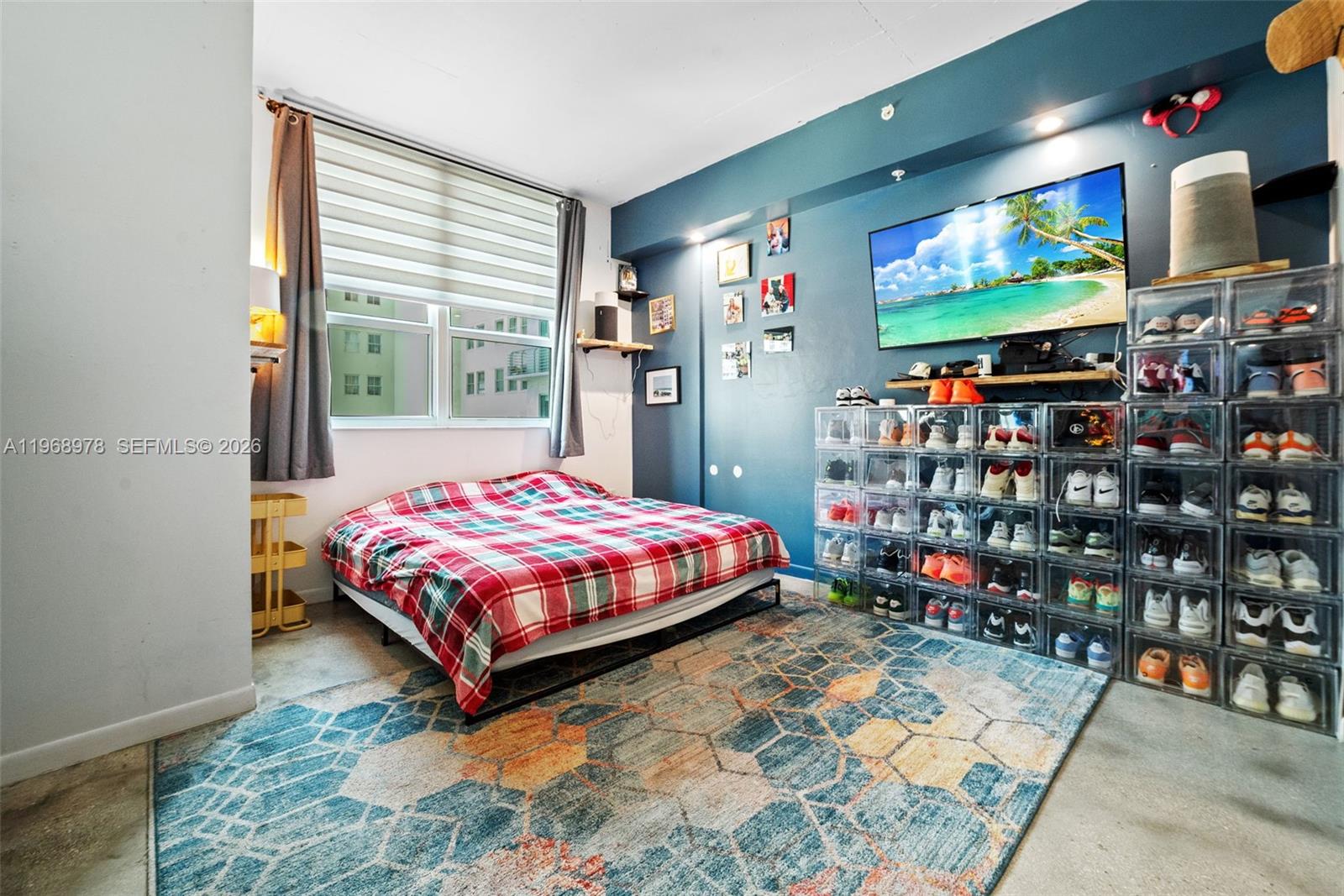 THE LOFT DOWNTOWN II COND - Residential