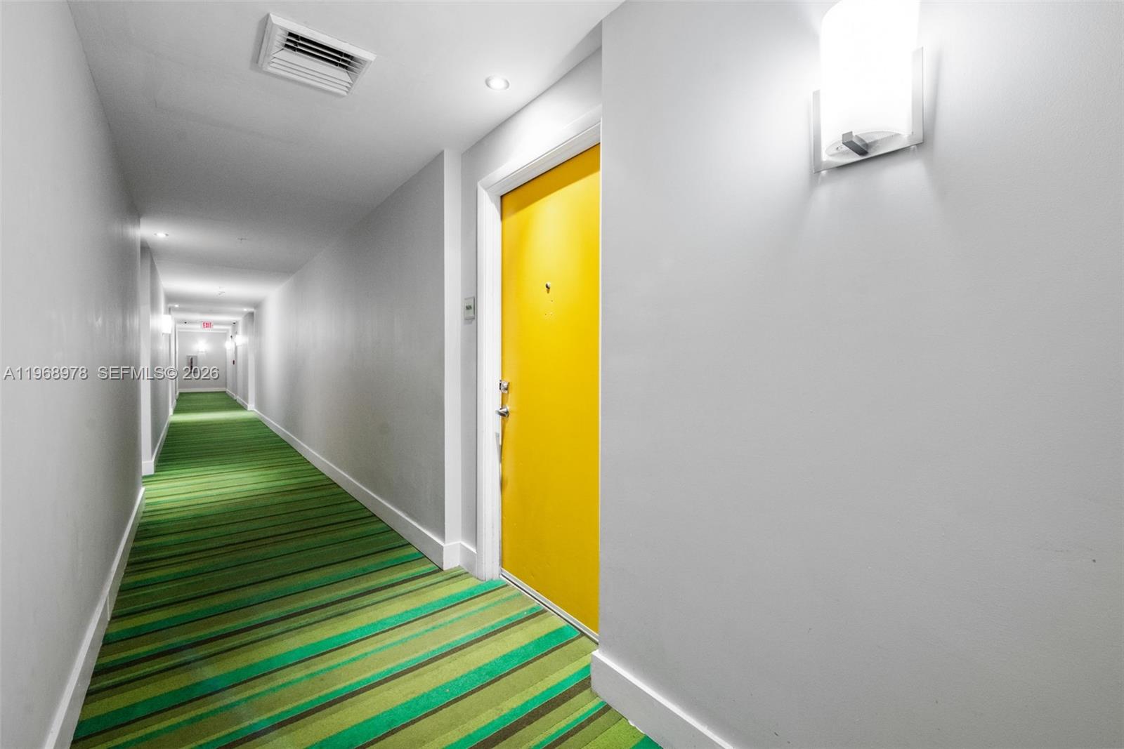 THE LOFT DOWNTOWN II COND - Residential