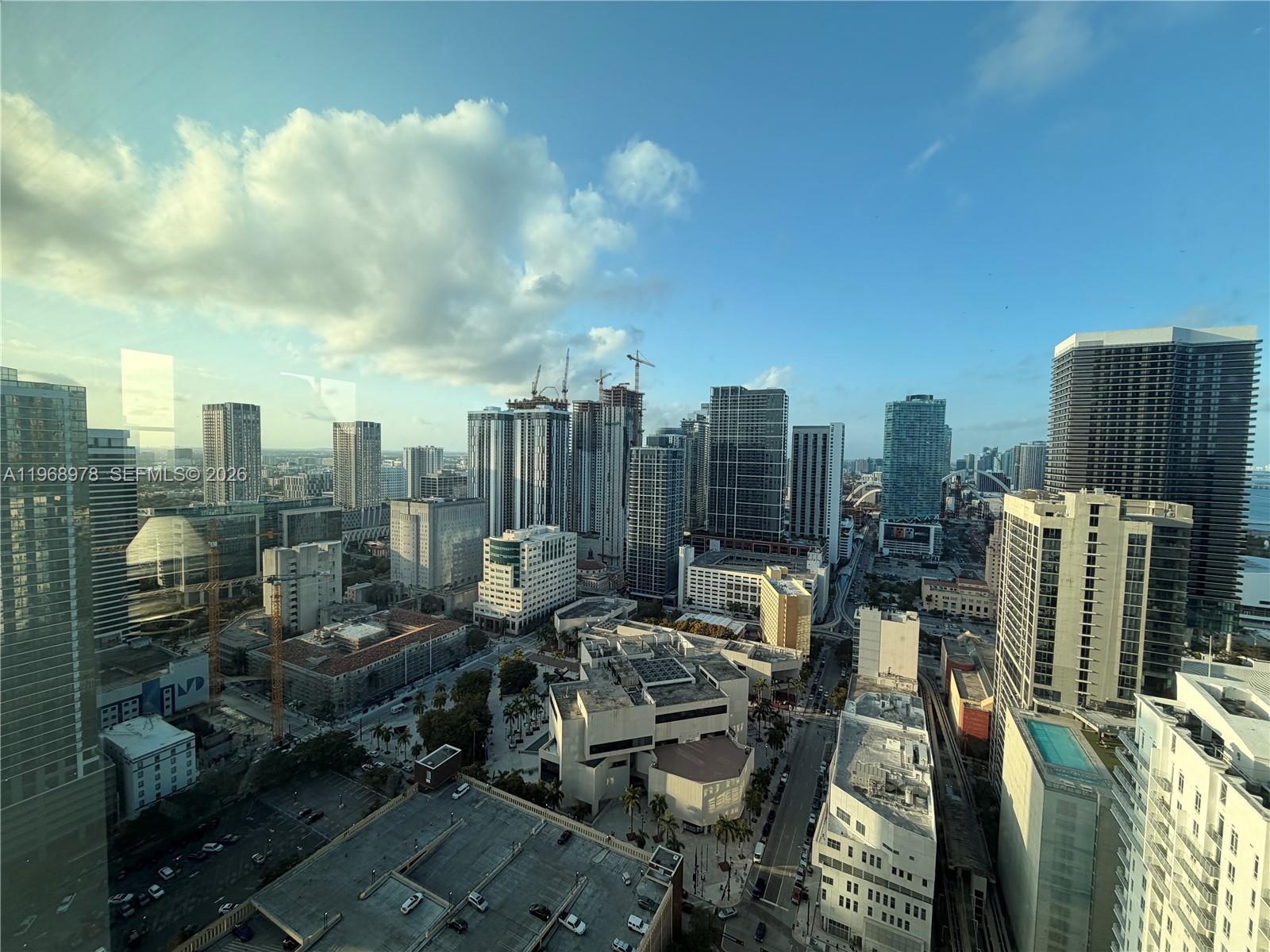 THE LOFT DOWNTOWN II COND - Residential