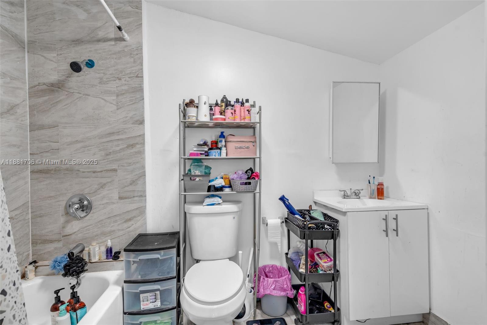 SUNRISE HEIGHTS - Residential Income