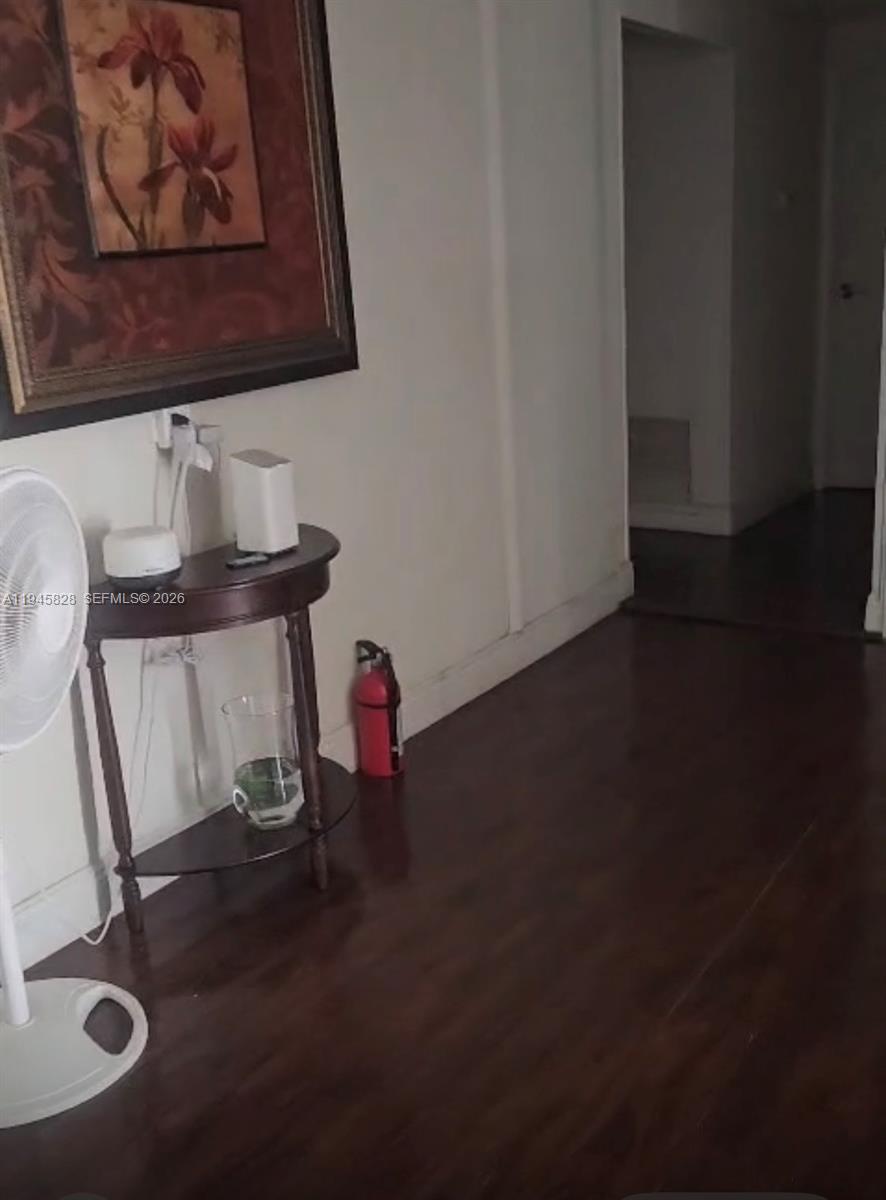 TROPICAL MOBILE HOME ESTA - Residential