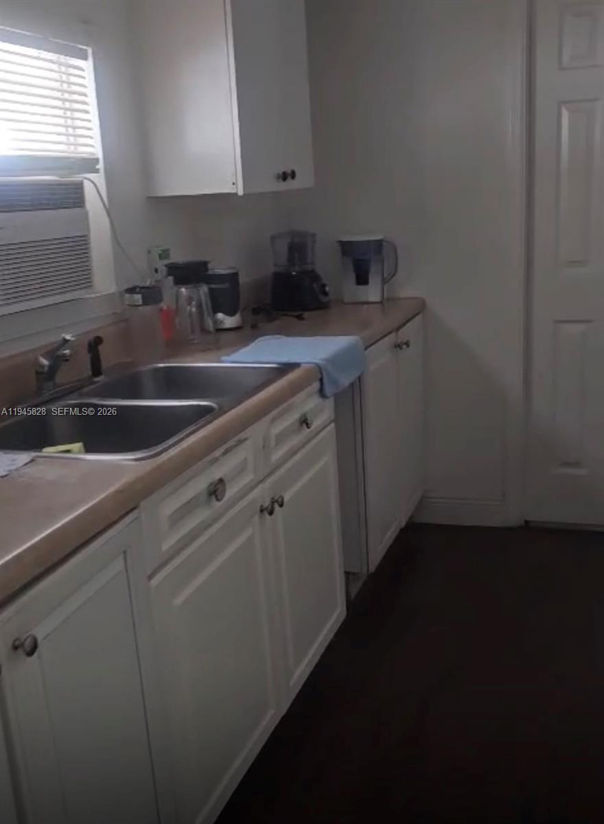 TROPICAL MOBILE HOME ESTA - Residential