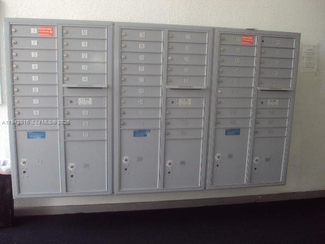 NEWPORT AT LAUDERHILL CON - Residential