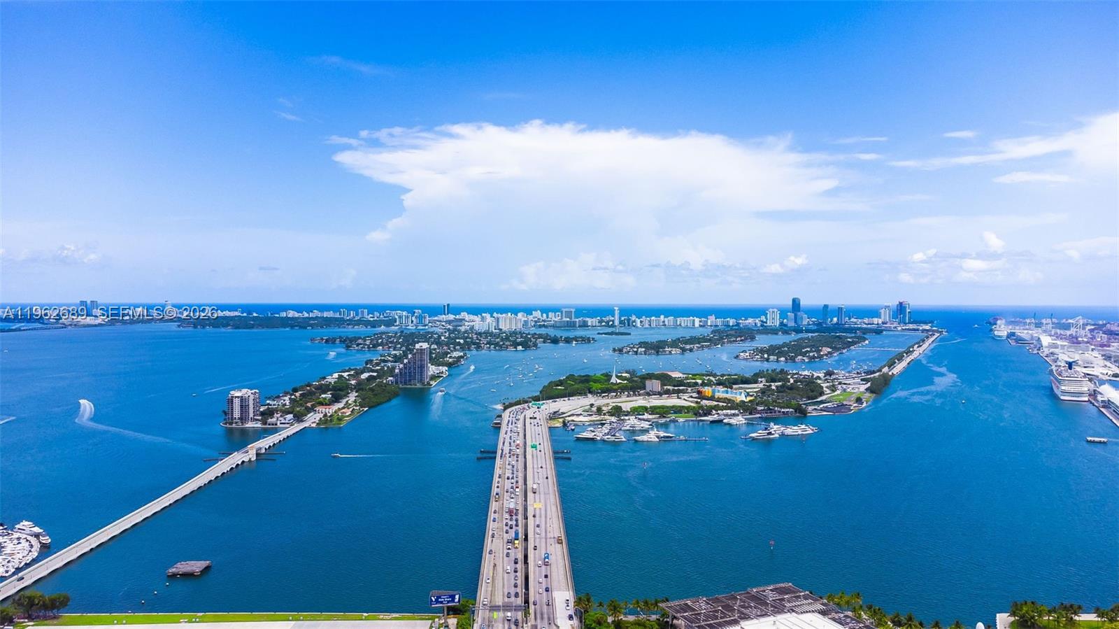 MARQUIS CONDO - Residential