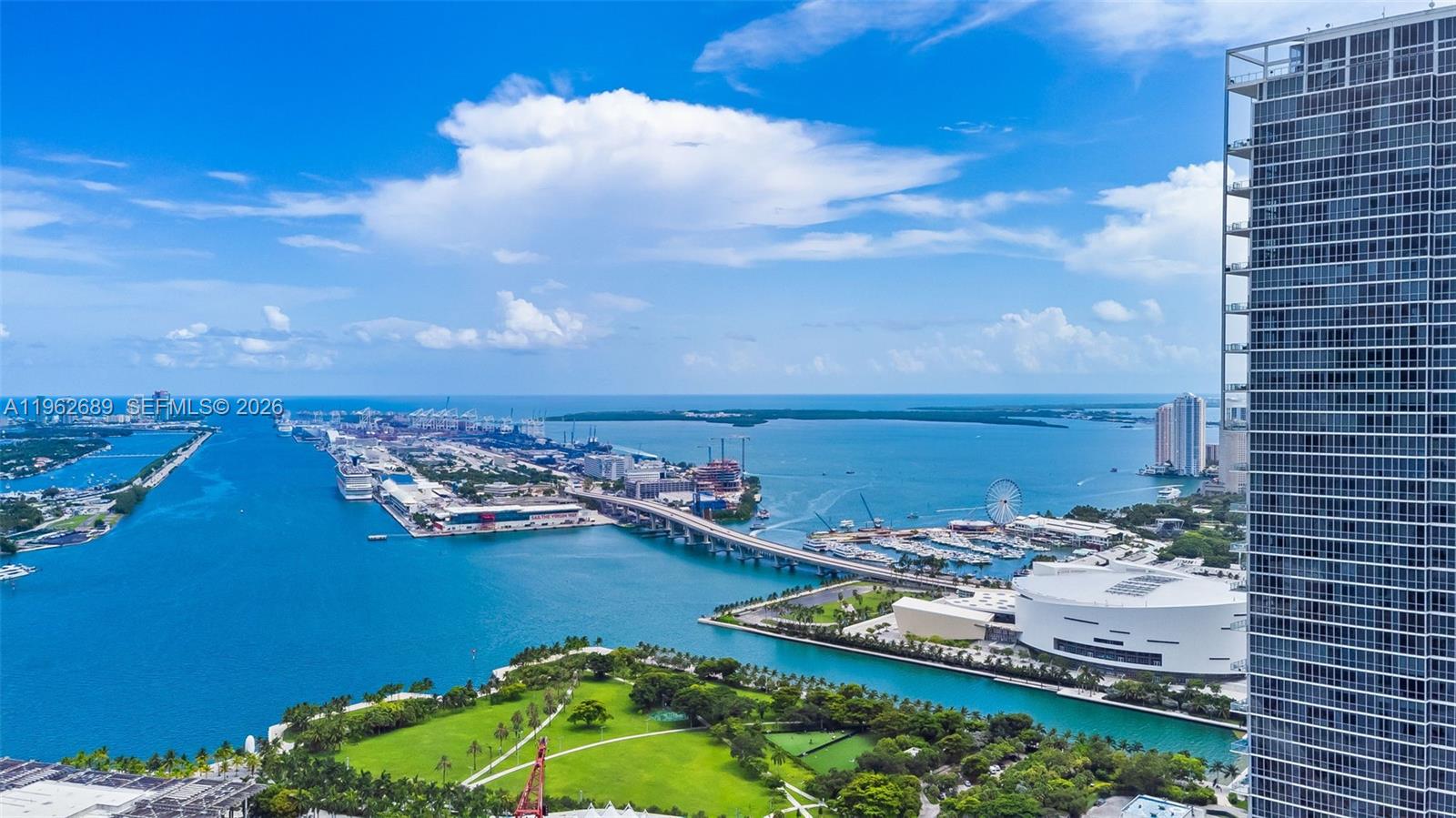 MARQUIS CONDO - Residential