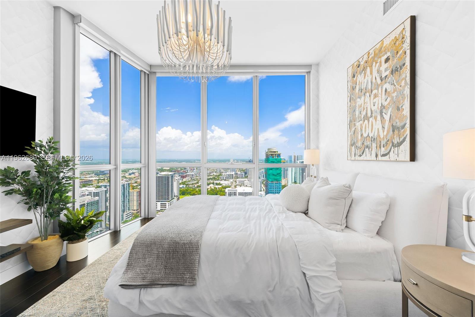 1100 Biscayne Blvd 5706