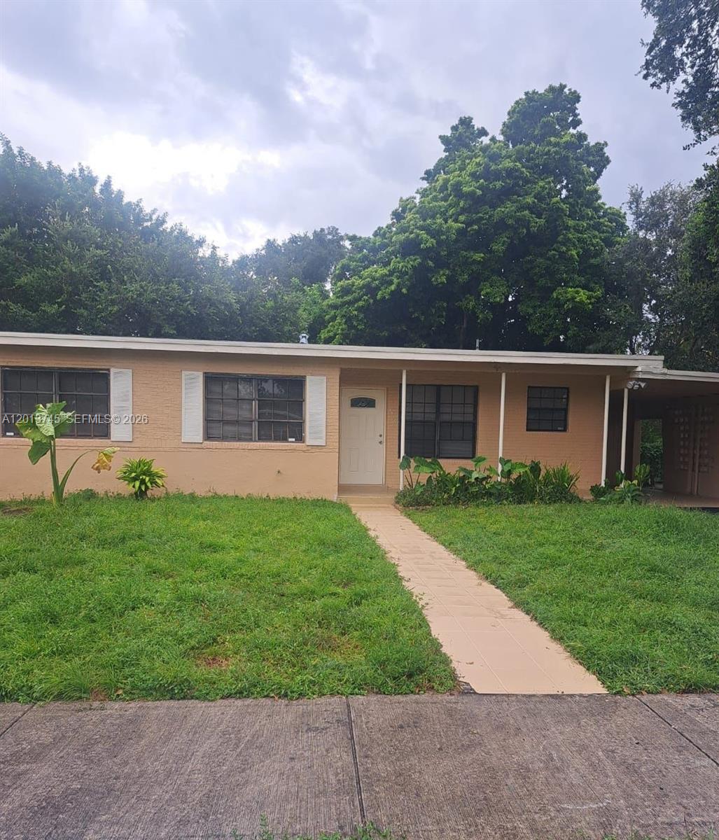 LAKE FOREST SEC 4 - Residential