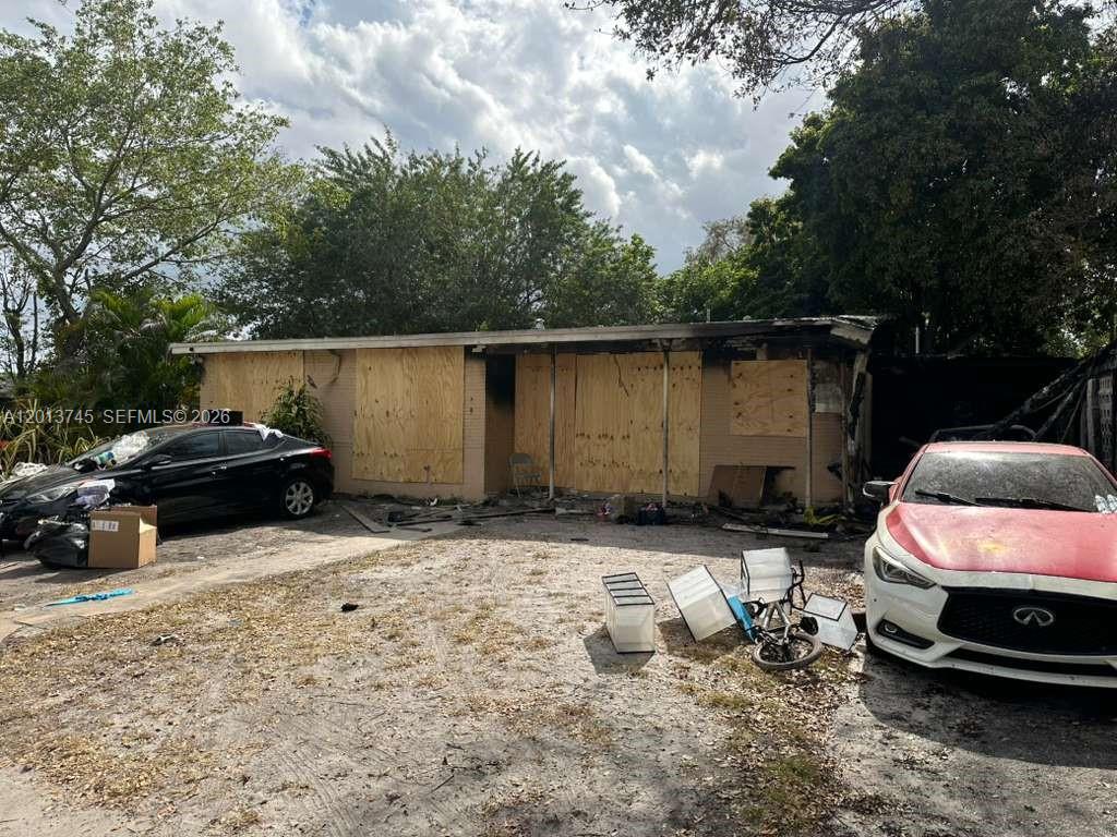 LAKE FOREST SEC 4 - Residential