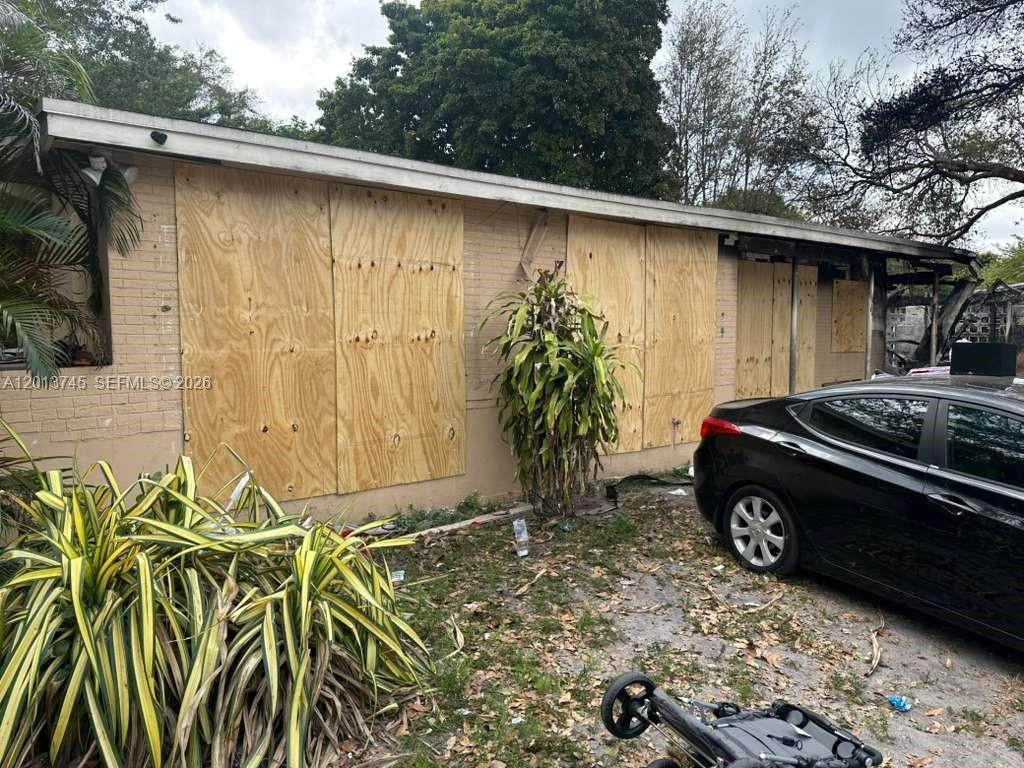 LAKE FOREST SEC 4 - Residential