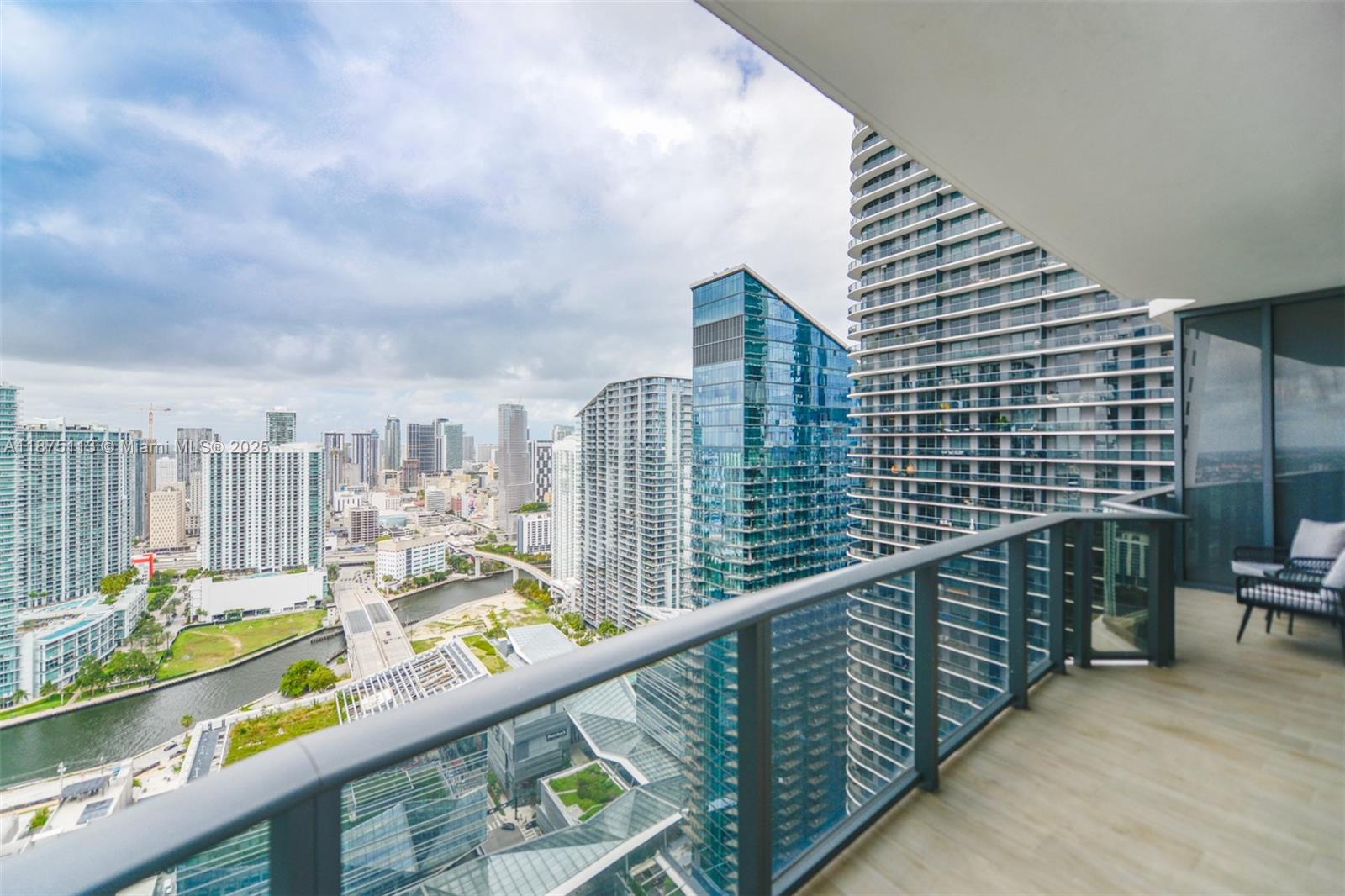 BRICKELL HEIGHTS - Residential
