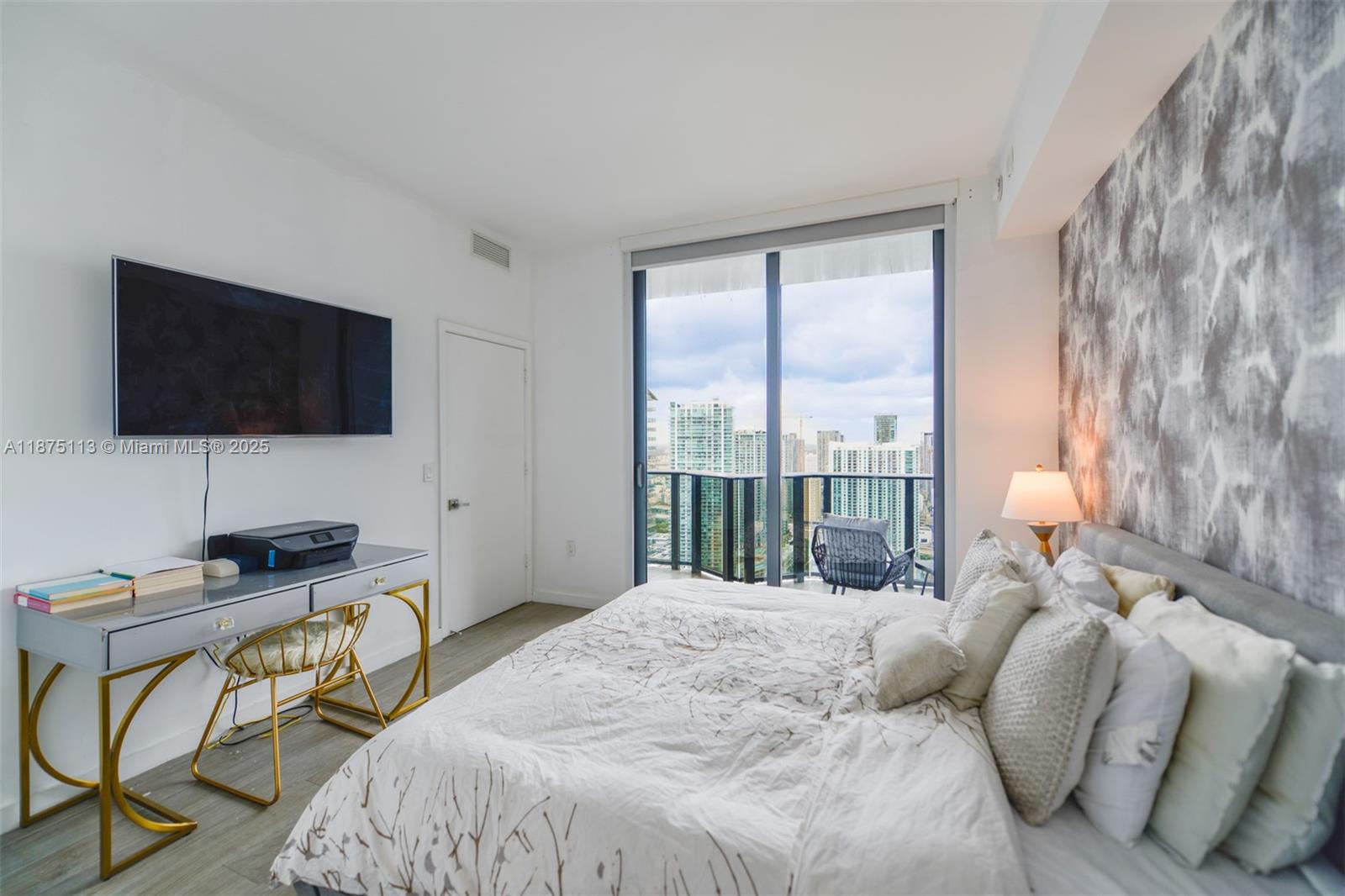 BRICKELL HEIGHTS - Residential