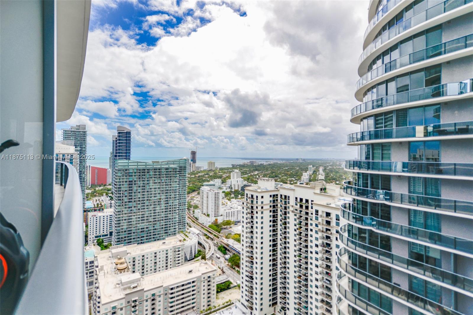 BRICKELL HEIGHTS - Residential