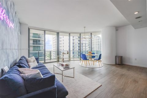 45 SW 9th ST 4108 Miami FL 33130