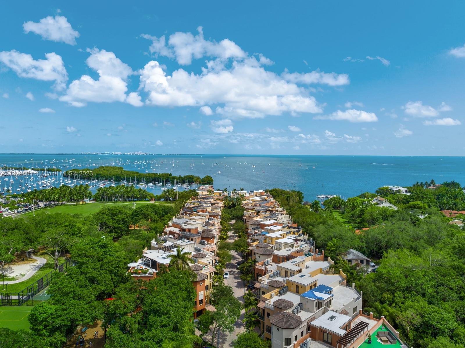 CLOISTERS ON THE BAY COND - Residential