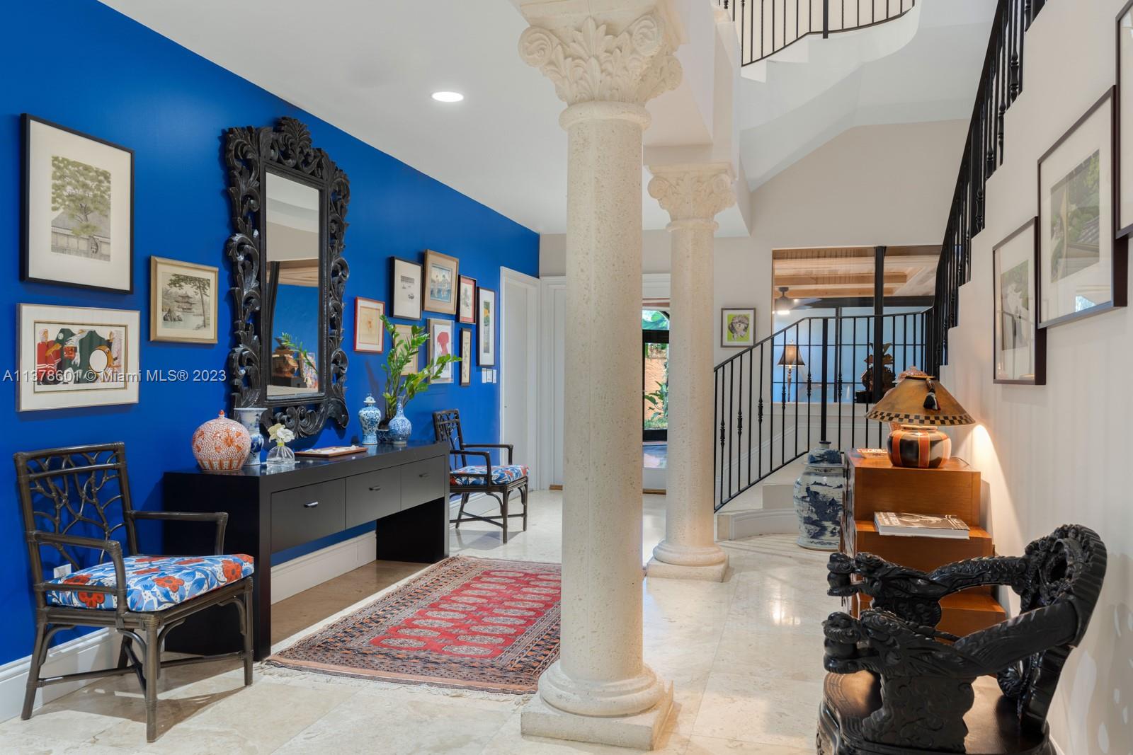 CLOISTERS ON THE BAY COND - Residential