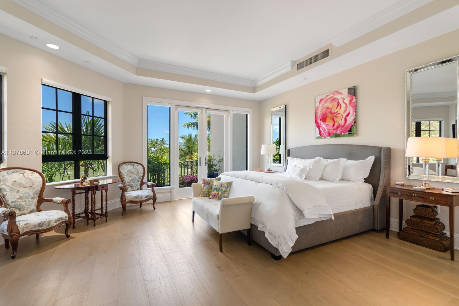 CLOISTERS ON THE BAY COND - Residential