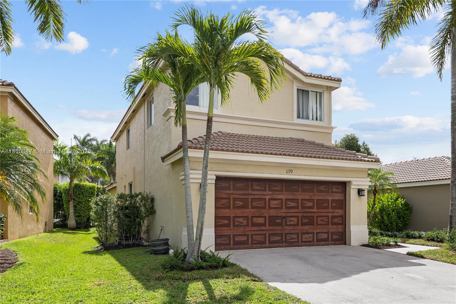 1199 Golden Cane Dr