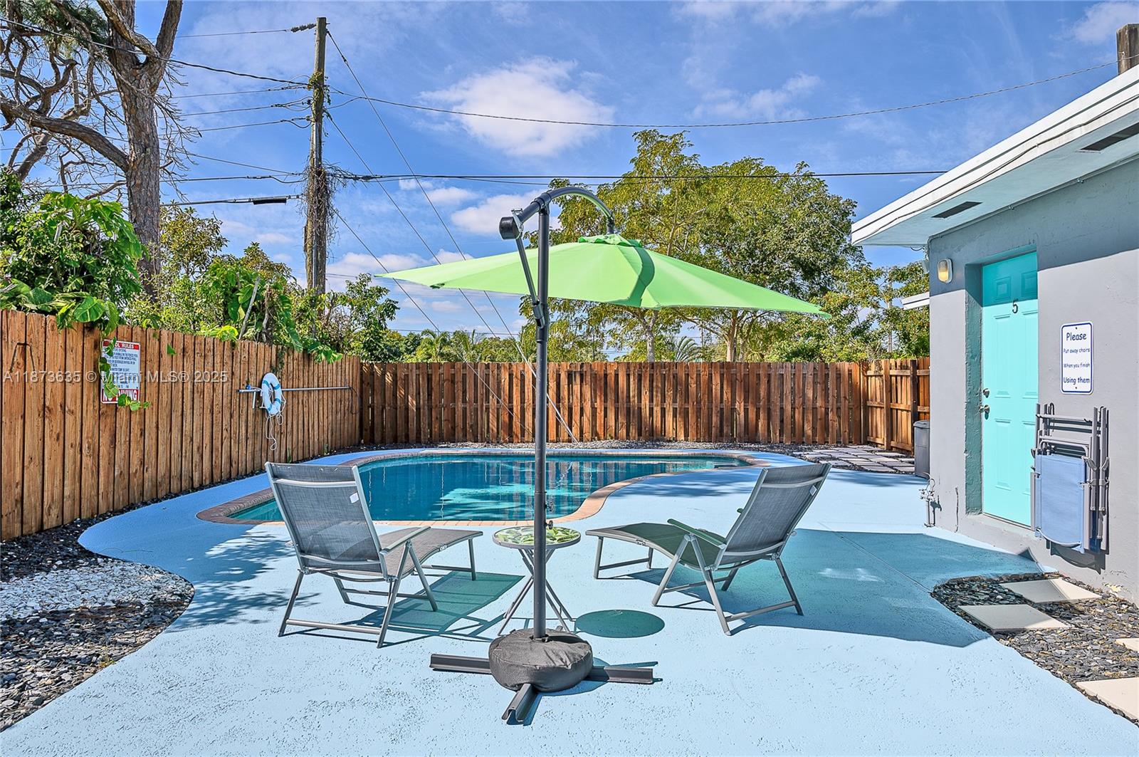 LAKE RIDGE - Residential Lease