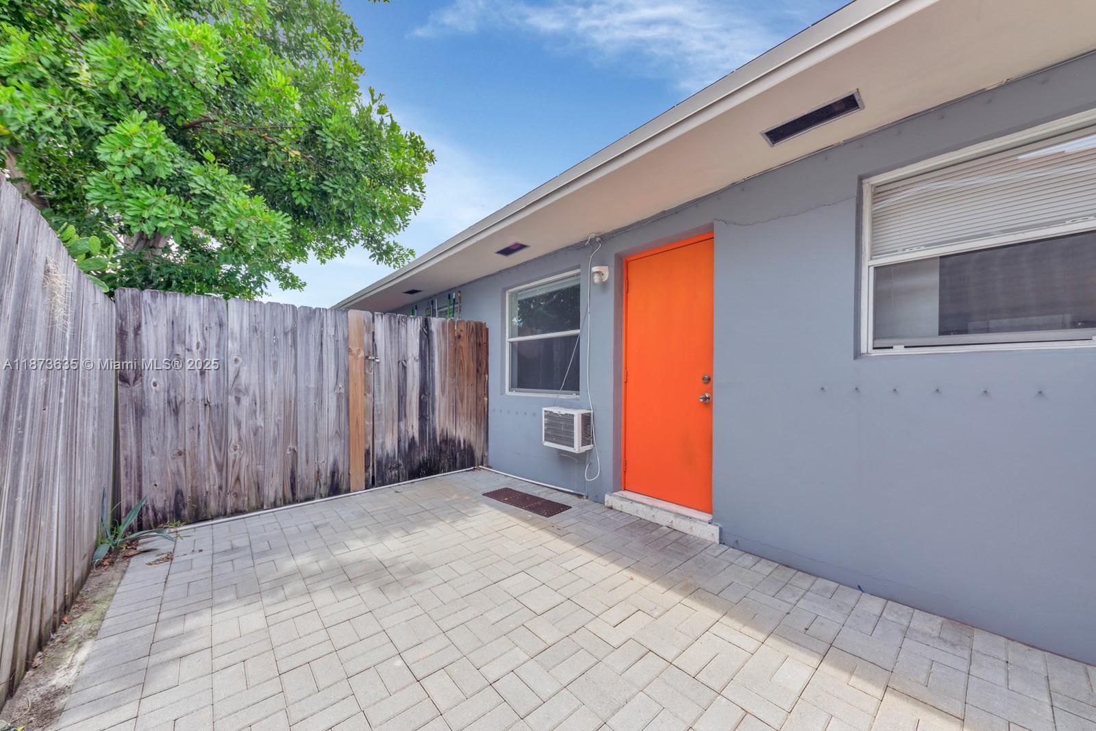 LAKE RIDGE - Residential Lease