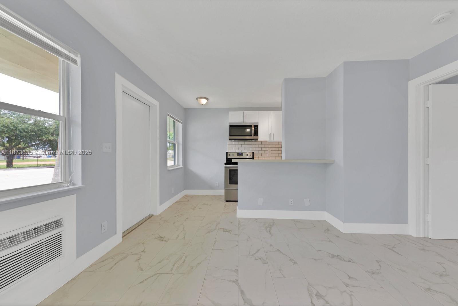 LAKE RIDGE - Residential Lease