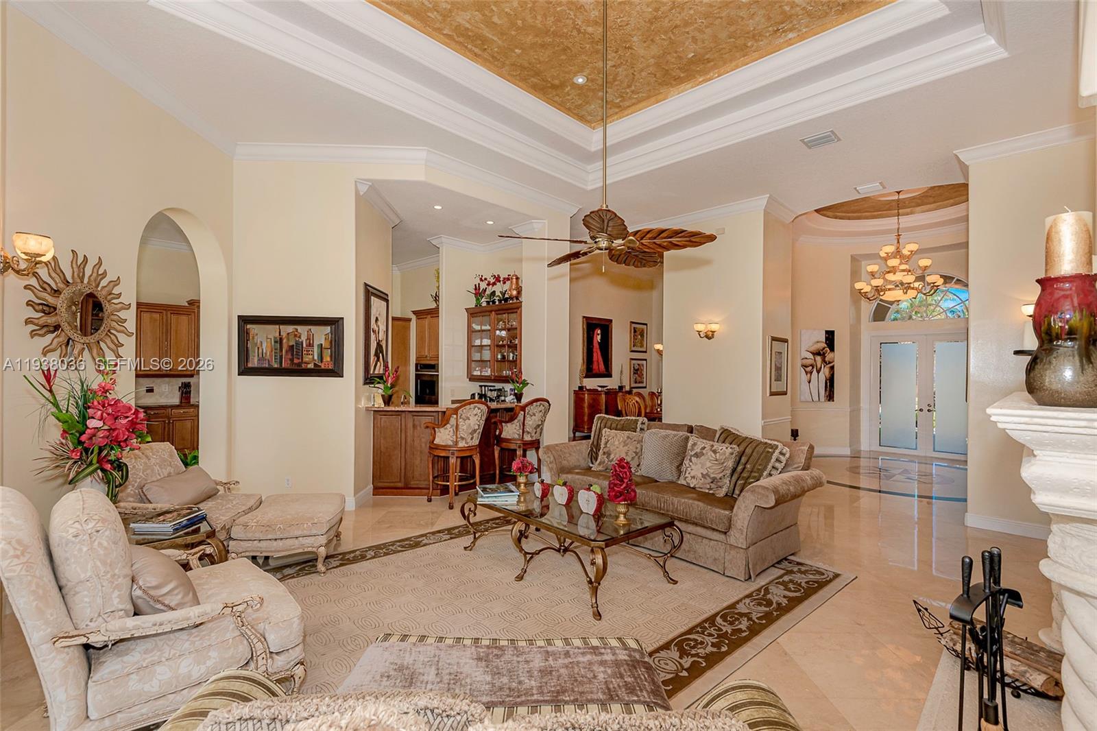 HOLLYWOOD LAKES COUNTRY C - Residential