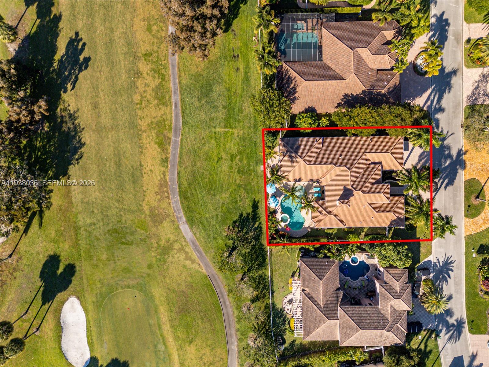 HOLLYWOOD LAKES COUNTRY C - Residential